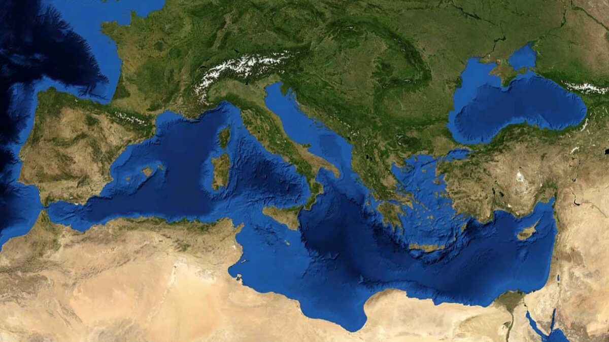 Mediterranean Sea: Its Curiosities - DACAR Nautical Activities